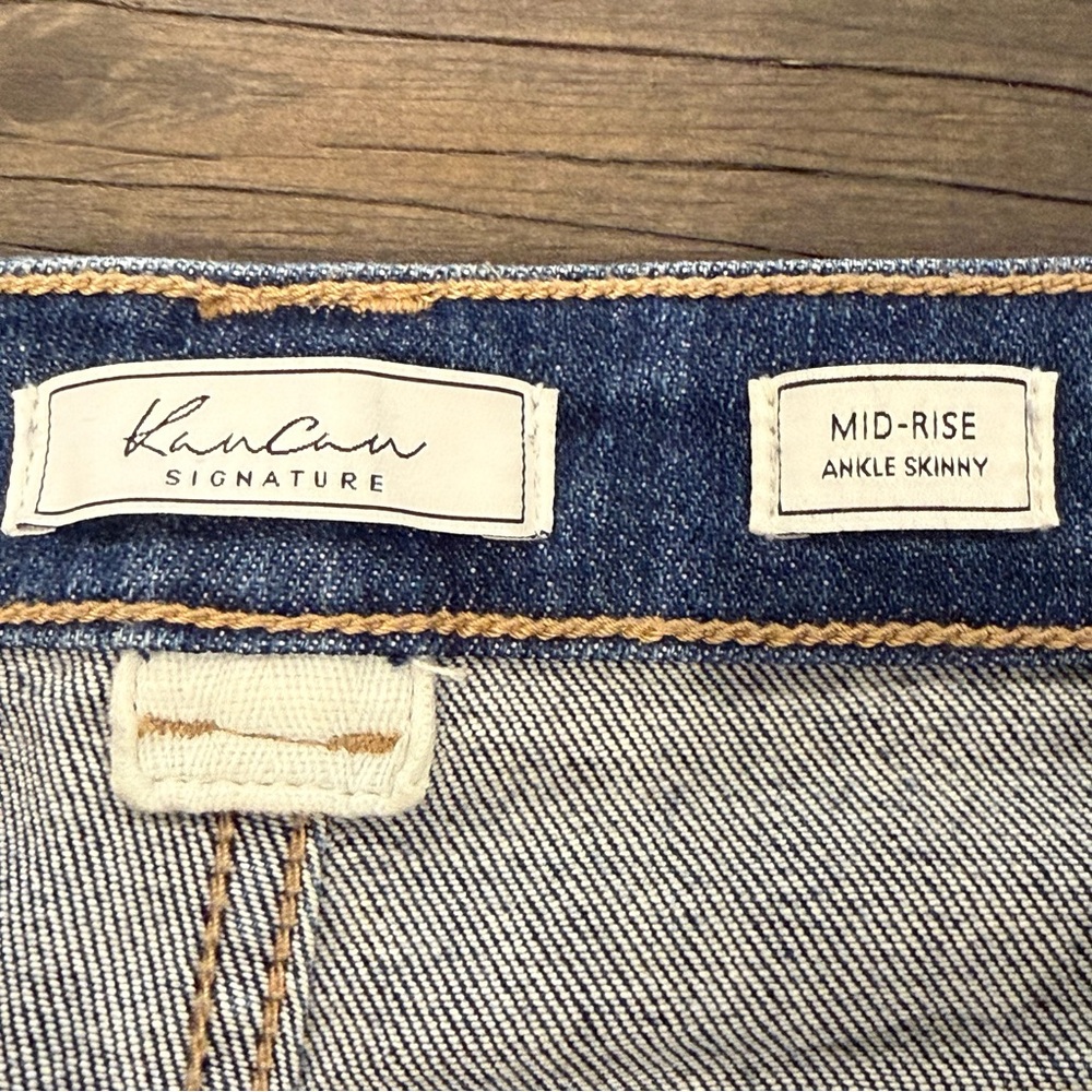 KanCan Signature Mid Rise Ankle Skinny Distressed Medium Wash Raw Hem 24 - Picture 2 of 16